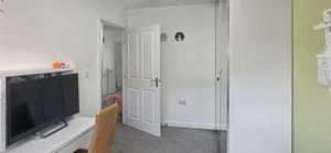 Photo 18- click for photo gallery